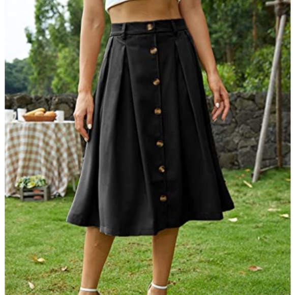 Button Down Midi Skirt with Pockets - Picture 1 of 7